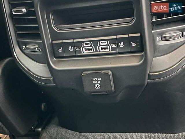 Черный Додж RAM 1500, объемом двигателя 3 л и пробегом 118 тыс. км за 82990 $, фото 33 на Automoto.ua