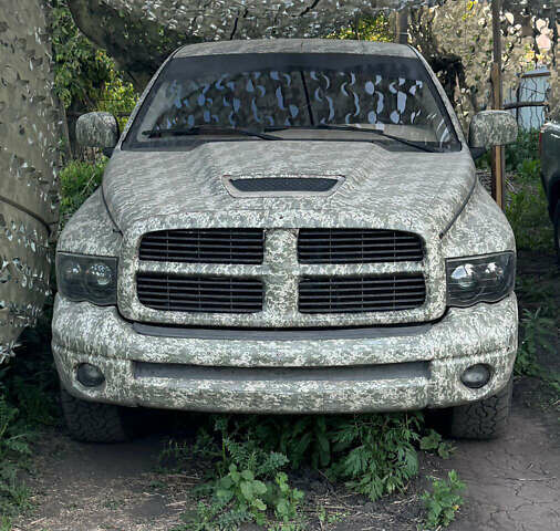 Коричневый Додж RAM 1500, объемом двигателя 5.7 л и пробегом 209 тыс. км за 8500 $, фото 1 на Automoto.ua