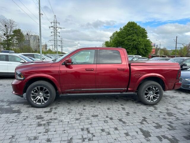 Красный Додж RAM 1500, объемом двигателя 5.7 л и пробегом 82 тыс. км за 32000 $, фото 9 на Automoto.ua