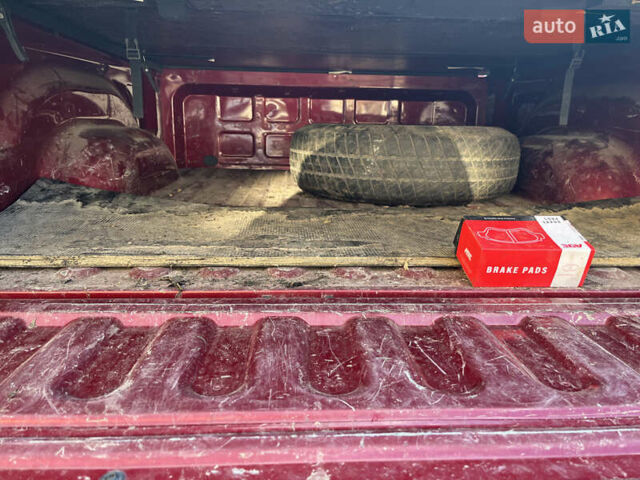 Красный Додж RAM 1500, объемом двигателя 5.7 л и пробегом 200 тыс. км за 17800 $, фото 35 на Automoto.ua