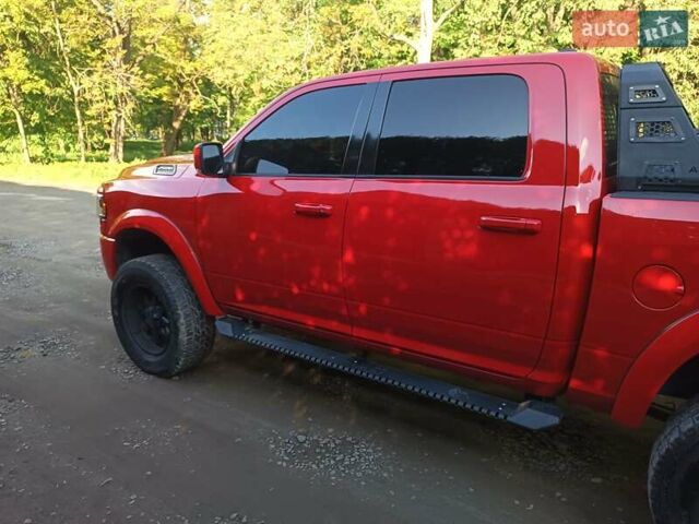 Красный Додж RAM 1500, объемом двигателя 5.65 л и пробегом 96 тыс. км за 35000 $, фото 6 на Automoto.ua