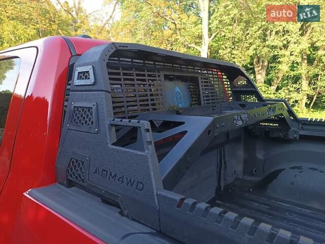 Красный Додж RAM 1500, объемом двигателя 5.65 л и пробегом 96 тыс. км за 35000 $, фото 7 на Automoto.ua