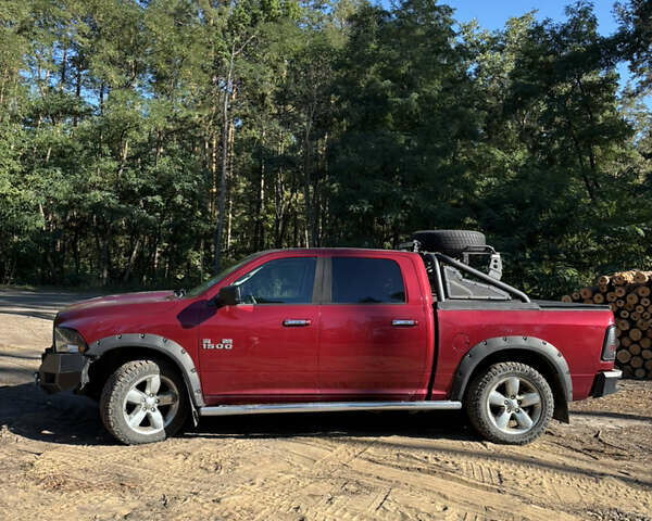 Красный Додж RAM 1500, объемом двигателя 3.6 л и пробегом 249 тыс. км за 21000 $, фото 3 на Automoto.ua