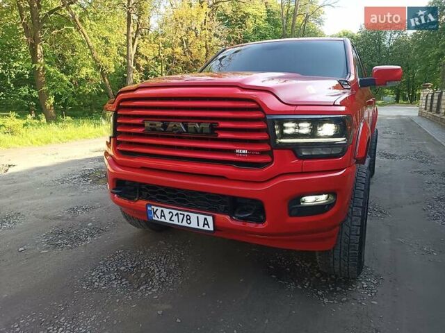 Красный Додж RAM 1500, объемом двигателя 5.65 л и пробегом 96 тыс. км за 35000 $, фото 1 на Automoto.ua