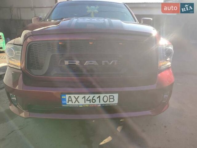 Красный Додж RAM 1500, объемом двигателя 5.65 л и пробегом 117 тыс. км за 25000 $, фото 30 на Automoto.ua