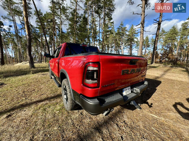 Красный Додж RAM 1500, объемом двигателя 5.65 л и пробегом 200 тыс. км за 39000 $, фото 17 на Automoto.ua