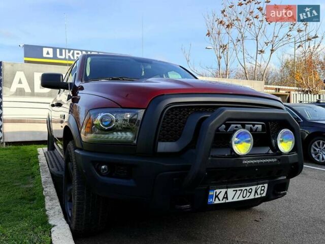 Красный Додж RAM 1500, объемом двигателя 5.65 л и пробегом 47 тыс. км за 48000 $, фото 3 на Automoto.ua