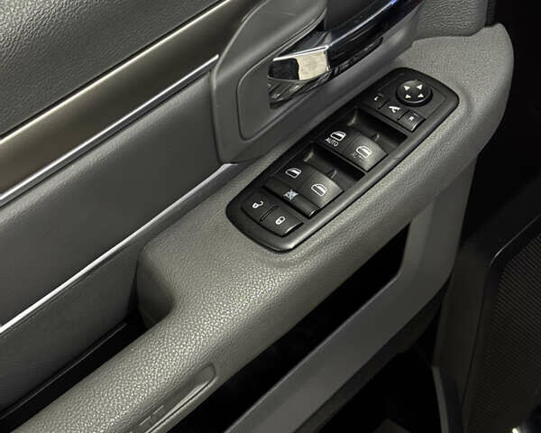 Додж RAM 1500, об'ємом двигуна 3 л та пробігом 148 тис. км за 26950 $, фото 12 на Automoto.ua