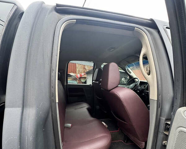 Додж RAM 1500 2005 в Киеве на Automoto.ua Серый Додж RAM 1500, объемом двигателя 4.7 л и пробегом 270 тыс. км за 9000 $, фото 3 на Automoto.ua