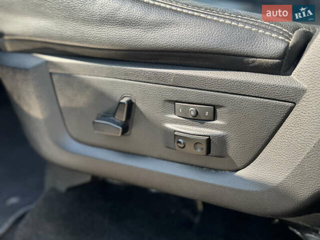 Серый Додж RAM 1500, объемом двигателя 3 л и пробегом 282 тыс. км за 24500 $, фото 17 на Automoto.ua