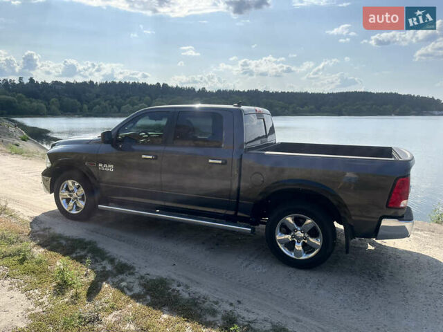 Серый Додж RAM 1500, объемом двигателя 3 л и пробегом 169 тыс. км за 25000 $, фото 12 на Automoto.ua