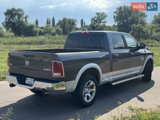 Серый Додж RAM 1500, объемом двигателя 3 л и пробегом 282 тыс. км за 24500 $, фото 3 на Automoto.ua