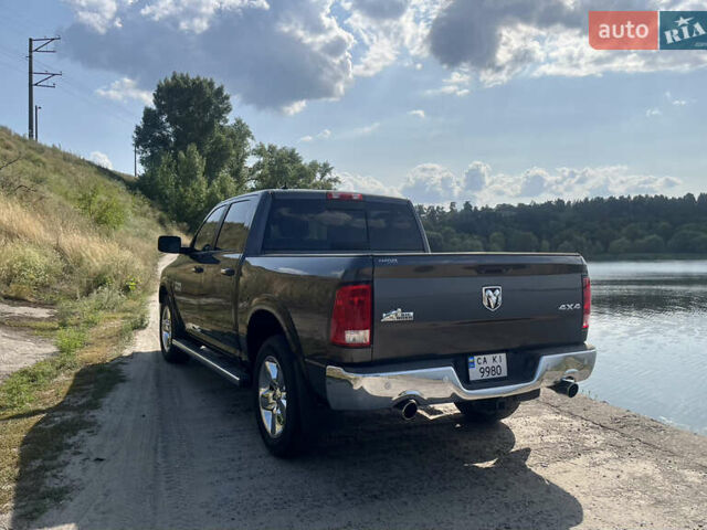 Серый Додж RAM 1500, объемом двигателя 3 л и пробегом 169 тыс. км за 25000 $, фото 10 на Automoto.ua