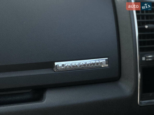 Серый Додж RAM 1500, объемом двигателя 3 л и пробегом 282 тыс. км за 24500 $, фото 23 на Automoto.ua