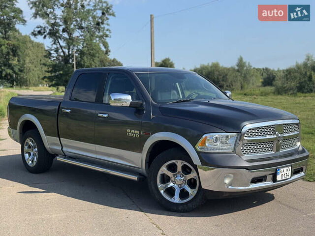 Серый Додж RAM 1500, объемом двигателя 3 л и пробегом 282 тыс. км за 24500 $, фото 1 на Automoto.ua