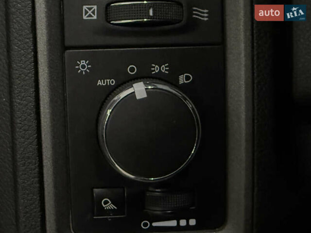 Додж RAM 1500 2014 в Николаеве на Automoto.ua Серый Додж RAM 1500, объемом двигателя 2.99 л и пробегом 254 тыс. км за 26499 $, фото 30 на Automoto.ua