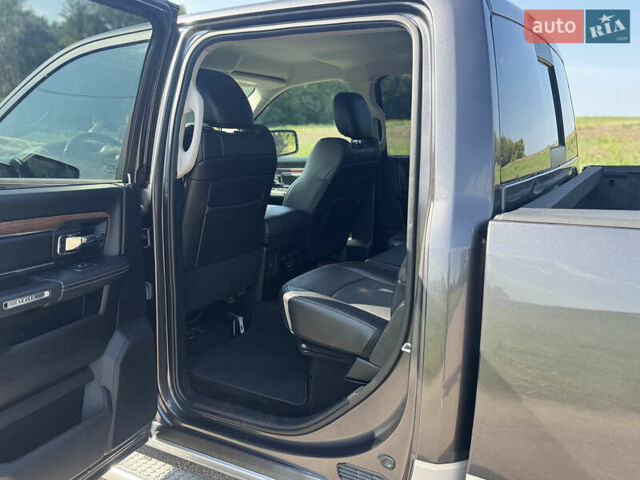 Серый Додж RAM 1500, объемом двигателя 3 л и пробегом 282 тыс. км за 24500 $, фото 15 на Automoto.ua