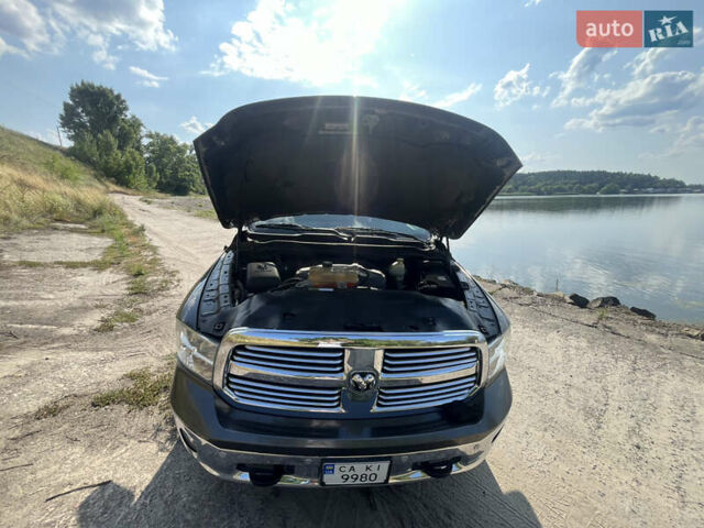 Серый Додж RAM 1500, объемом двигателя 3 л и пробегом 169 тыс. км за 25000 $, фото 16 на Automoto.ua