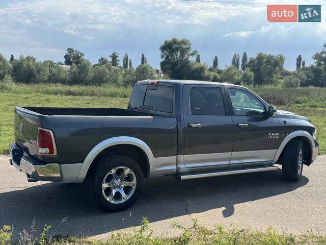 Серый Додж RAM 1500, объемом двигателя 3 л и пробегом 282 тыс. км за 24500 $, фото 2 на Automoto.ua
