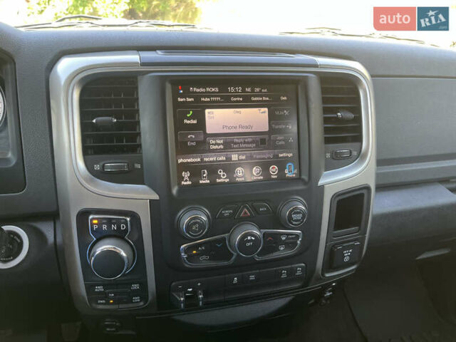 Серый Додж RAM 1500, объемом двигателя 3 л и пробегом 169 тыс. км за 25000 $, фото 27 на Automoto.ua