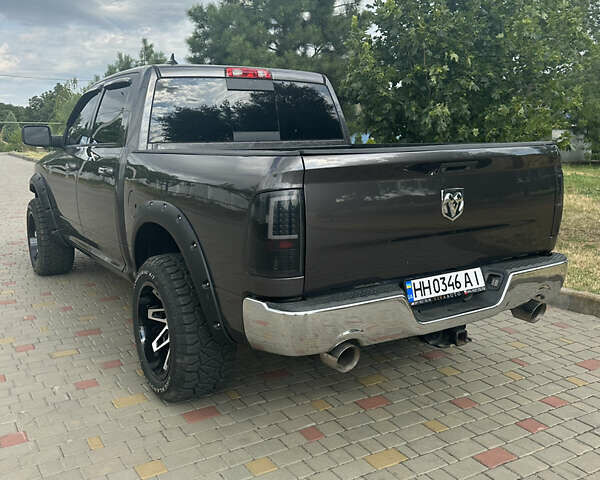 Серый Додж RAM 1500, объемом двигателя 3 л и пробегом 280 тыс. км за 25500 $, фото 7 на Automoto.ua