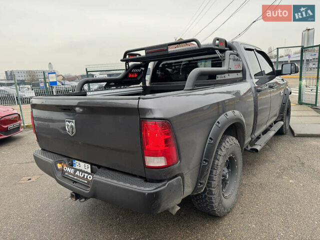 Серый Додж RAM 1500, объемом двигателя 2.99 л и пробегом 378 тыс. км за 26490 $, фото 6 на Automoto.ua
