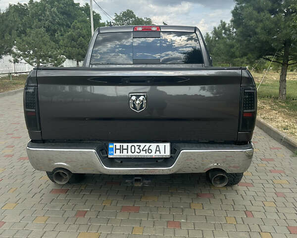 Серый Додж RAM 1500, объемом двигателя 3 л и пробегом 280 тыс. км за 28000 $, фото 8 на Automoto.ua