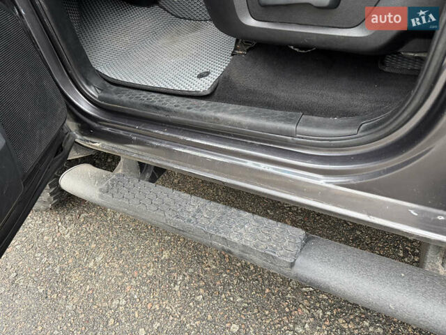 Серый Додж RAM 1500, объемом двигателя 2.99 л и пробегом 378 тыс. км за 26490 $, фото 19 на Automoto.ua