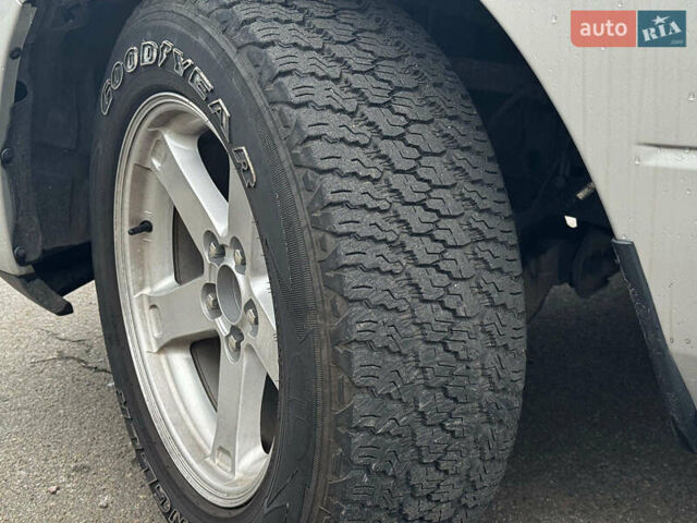 Серый Додж RAM 1500, объемом двигателя 5.7 л и пробегом 91 тыс. км за 24490 $, фото 41 на Automoto.ua