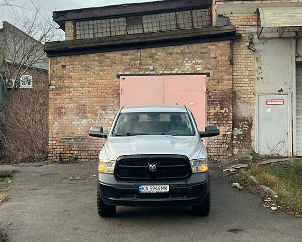 Серый Додж RAM 1500, объемом двигателя 2.99 л и пробегом 165 тыс. км за 26400 $, фото 26 на Automoto.ua