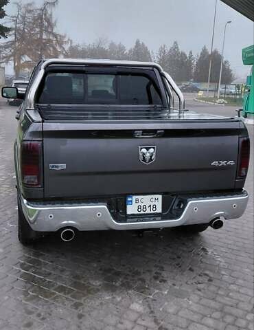 Серый Додж RAM 1500, объемом двигателя 3 л и пробегом 170 тыс. км за 34500 $, фото 1 на Automoto.ua