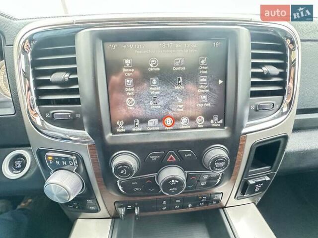 Додж RAM 1500 2016 в Умани на Automoto.ua Серый Додж RAM 1500, объемом двигателя 2.99 л и пробегом 240 тыс. км за 27000 $, фото 9 на Automoto.ua