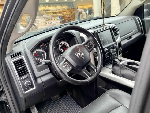 Серый Додж RAM 1500, объемом двигателя 3 л и пробегом 190 тыс. км за 27500 $, фото 5 на Automoto.ua
