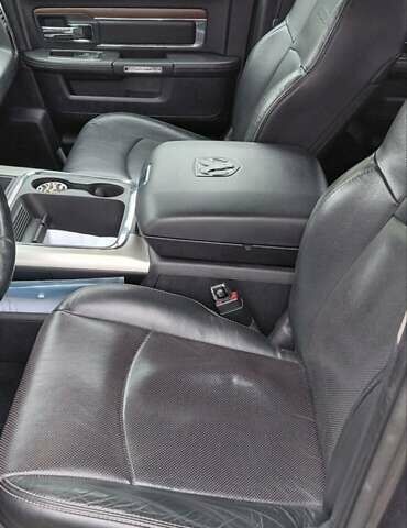 Серый Додж RAM 1500, объемом двигателя 3 л и пробегом 170 тыс. км за 34500 $, фото 7 на Automoto.ua