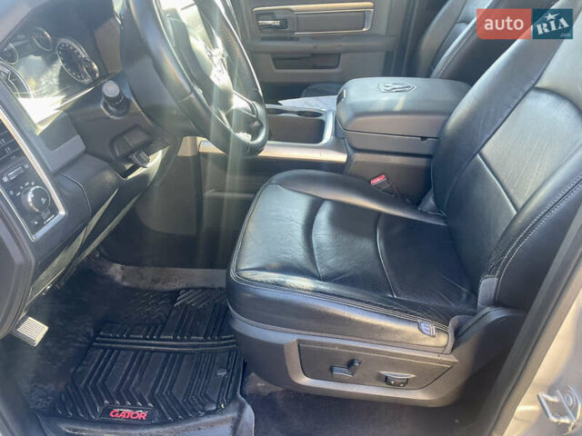 Серый Додж RAM 1500, объемом двигателя 2.99 л и пробегом 198 тыс. км за 31900 $, фото 21 на Automoto.ua