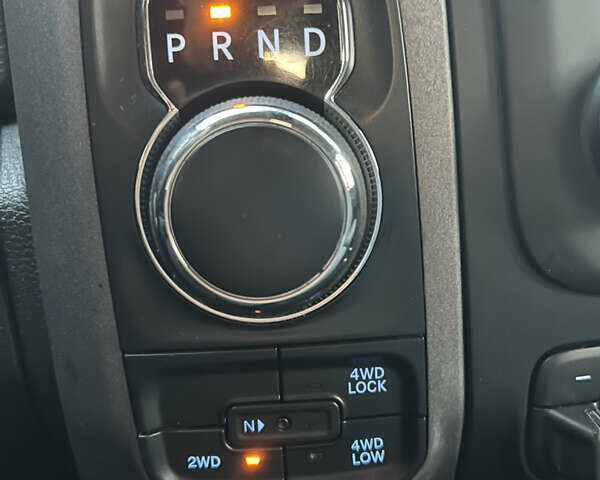 Серый Додж RAM 1500, объемом двигателя 2.99 л и пробегом 165 тыс. км за 26400 $, фото 21 на Automoto.ua