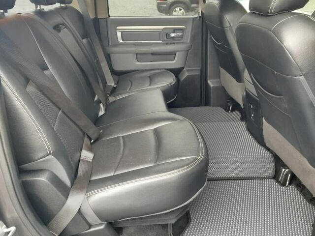 Серый Додж RAM 1500, объемом двигателя 3 л и пробегом 190 тыс. км за 27500 $, фото 8 на Automoto.ua