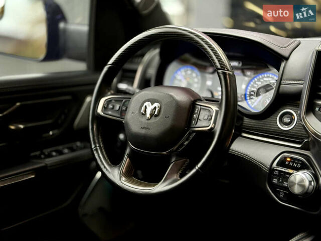 Додж RAM 1500 2019 в Харькове на Automoto.ua Серый Додж RAM 1500, объемом двигателя 5.7 л и пробегом 65 тыс. км за 60000 $, фото 35 на Automoto.ua