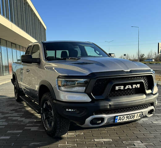 Серый Додж RAM 1500, объемом двигателя 3.61 л и пробегом 122 тыс. км за 28900 $, фото 2 на Automoto.ua