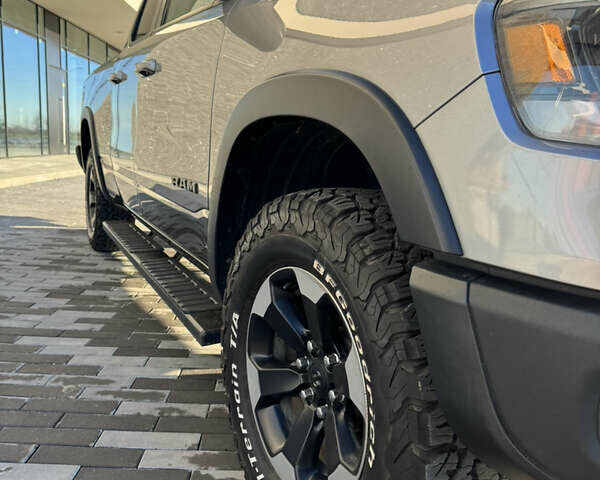 Серый Додж RAM 1500, объемом двигателя 3.61 л и пробегом 122 тыс. км за 28900 $, фото 7 на Automoto.ua