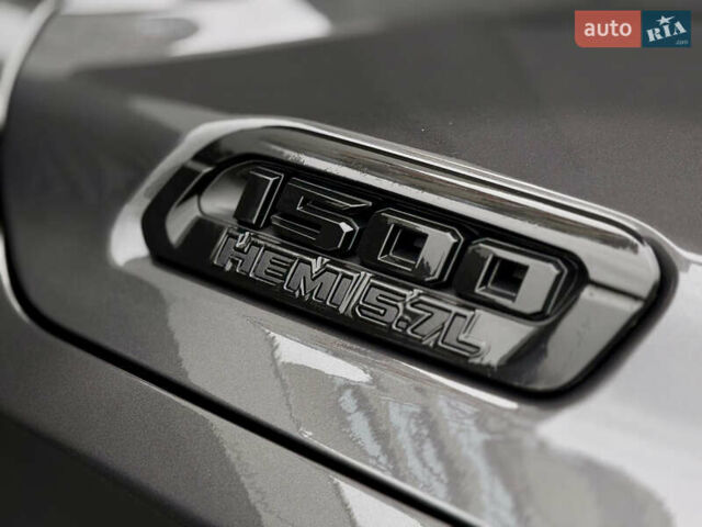 Додж RAM 1500 2019 в Харькове на Automoto.ua Серый Додж RAM 1500, объемом двигателя 5.7 л и пробегом 65 тыс. км за 60000 $, фото 14 на Automoto.ua