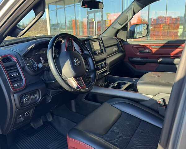 Серый Додж RAM 1500, объемом двигателя 3.61 л и пробегом 122 тыс. км за 28900 $, фото 11 на Automoto.ua