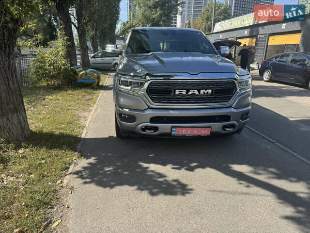 Серый Додж RAM 1500, объемом двигателя 0 л и пробегом 133 тыс. км за 60000 $, фото 1 на Automoto.ua