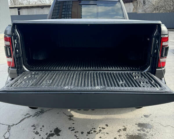 Сірий Додж RAM 1500, об'ємом двигуна 6.2 л та пробігом 10 тис. км за 170000 $, фото 14 на Automoto.ua