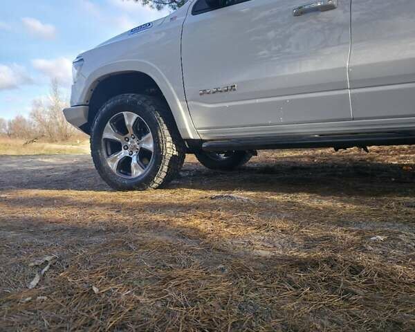 Сірий Додж RAM 1500, об'ємом двигуна 3 л та пробігом 49 тис. км за 63500 $, фото 2 на Automoto.ua