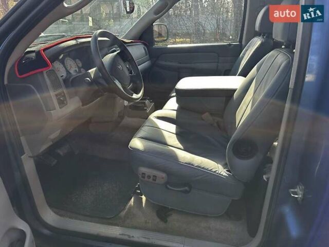 Синій Додж RAM 1500, об'ємом двигуна 5.65 л та пробігом 150 тис. км за 8500 $, фото 11 на Automoto.ua