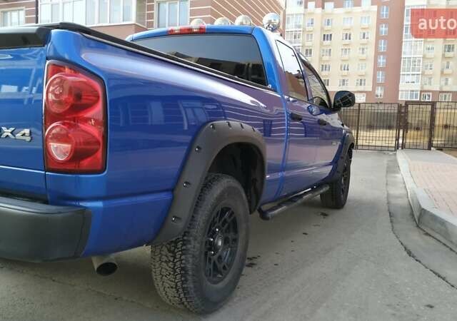 Синій Додж RAM 1500, об'ємом двигуна 5.7 л та пробігом 225 тис. км за 13950 $, фото 7 на Automoto.ua
