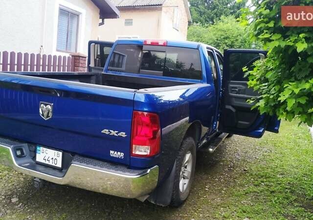 Синий Додж RAM 1500, объемом двигателя 5.7 л и пробегом 135 тыс. км за 20200 $, фото 9 на Automoto.ua