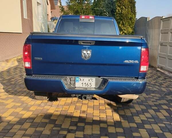 Синий Додж RAM 1500, объемом двигателя 5.7 л и пробегом 104 тыс. км за 26700 $, фото 5 на Automoto.ua