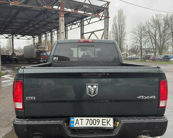 Зеленый Додж RAM 1500, объемом двигателя 3 л и пробегом 50 тыс. км за 21000 $, фото 1 на Automoto.ua